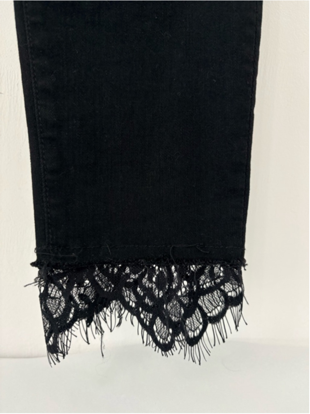 MOTHER Swooner Dagger Ankle Fray LaceHem Sz 26 (12.5W) BaaBaaBlackSheep #301 EUC - Picture 8 of 14